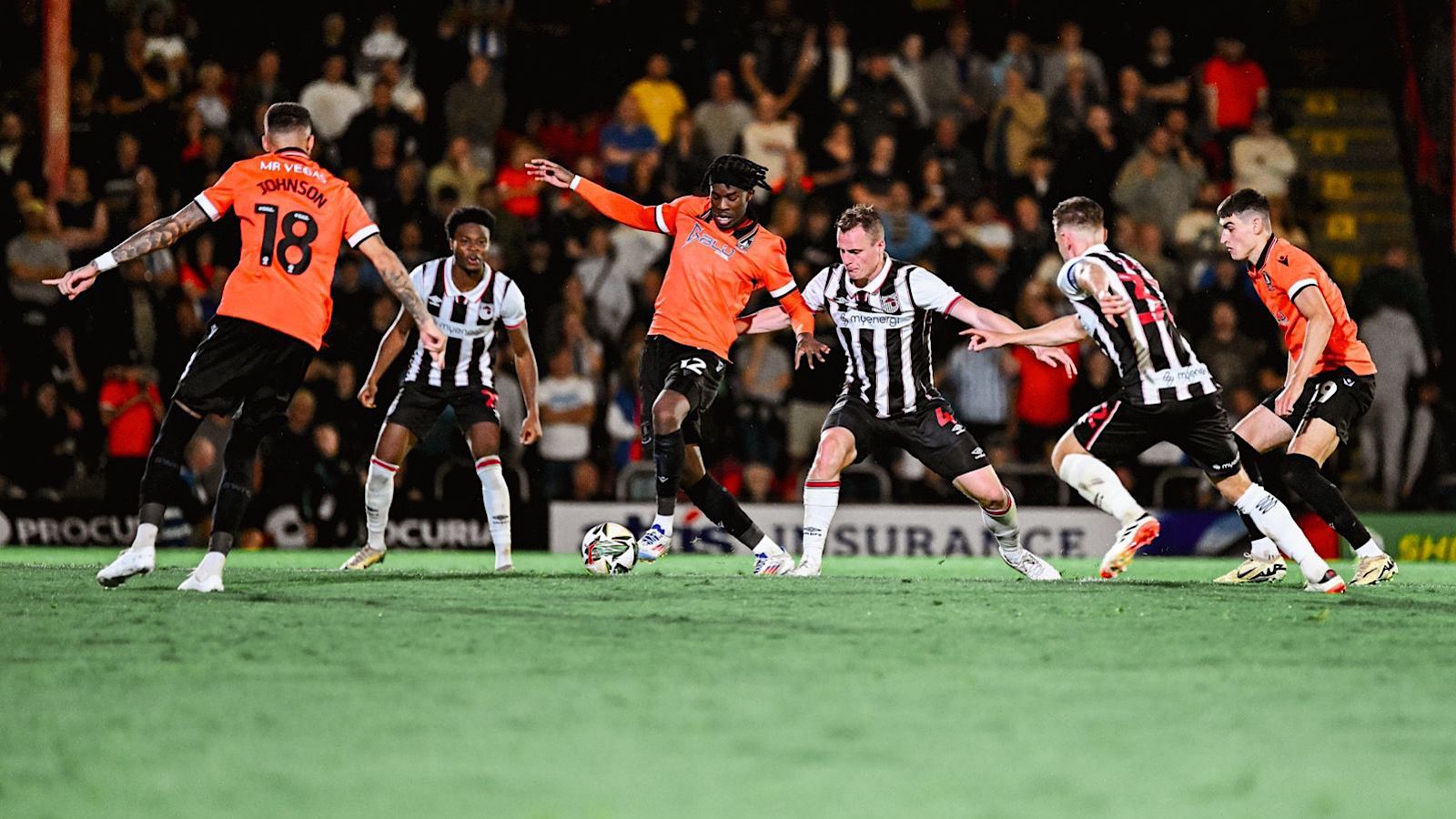 Nhận định soi kèo Sheffield Wed vs Grimsby lúc 1h45 ngày 17/9/2025